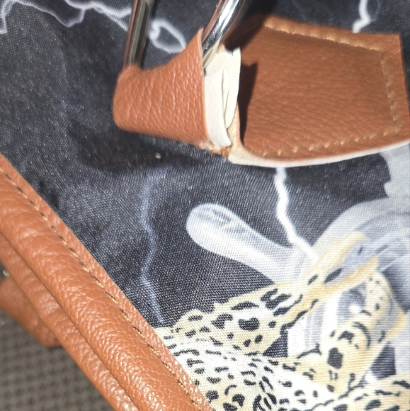 Purse - Picture 3 of 6